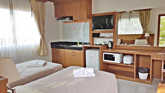 Green Harbor Hotel & Service Apartment Patong Bilik gambar