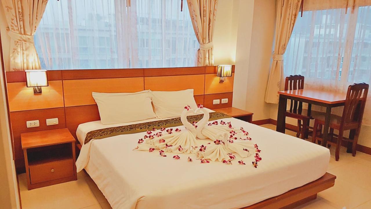 Green Harbor Hotel & Service Apartment Patong Luaran gambar
