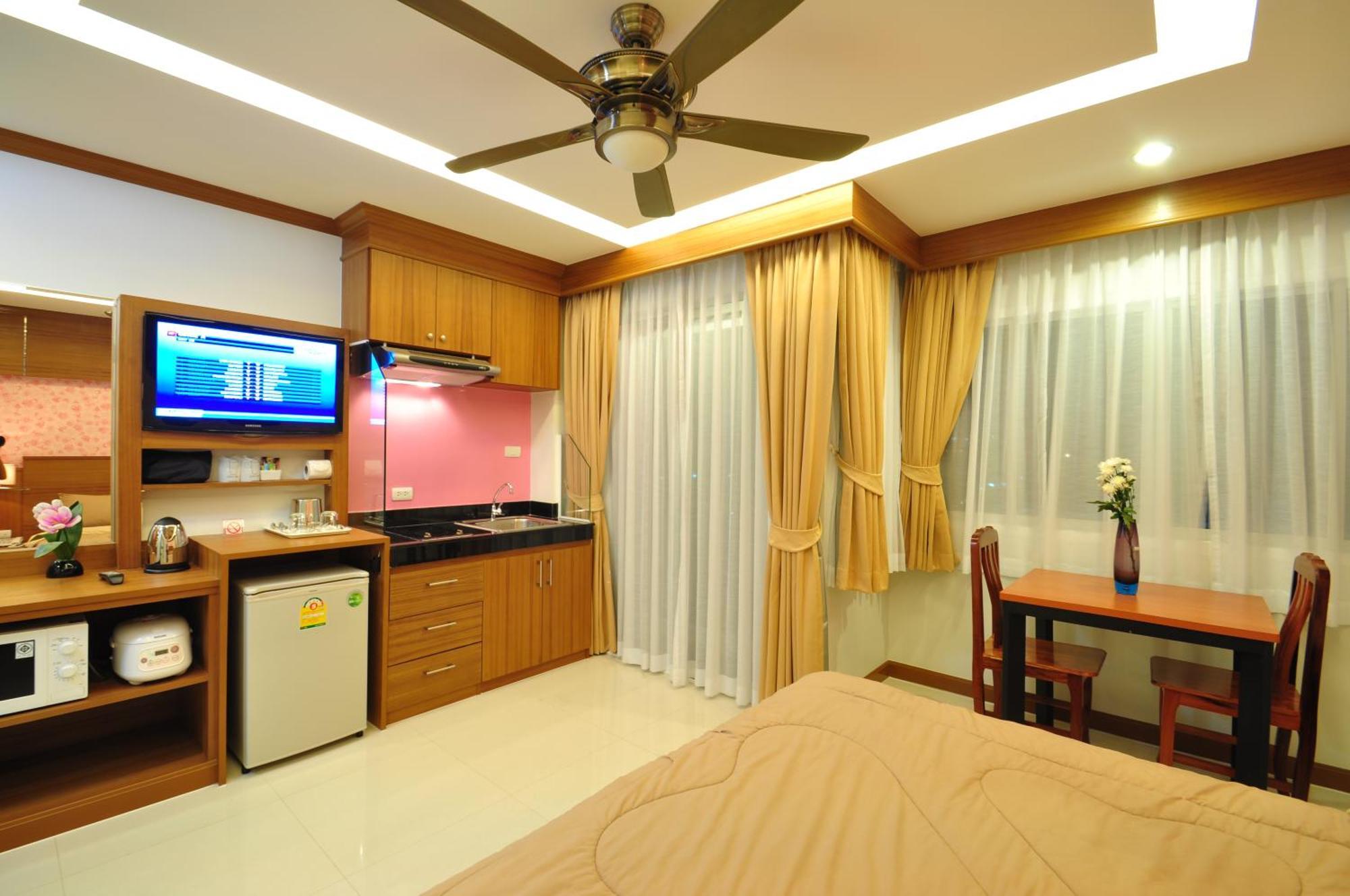 Green Harbor Hotel & Service Apartment Patong Luaran gambar